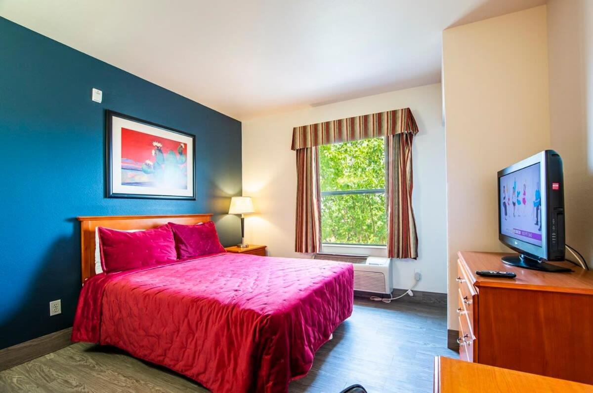Sierra Vista studio apartment with full kitchen&King Bed Exterior foto