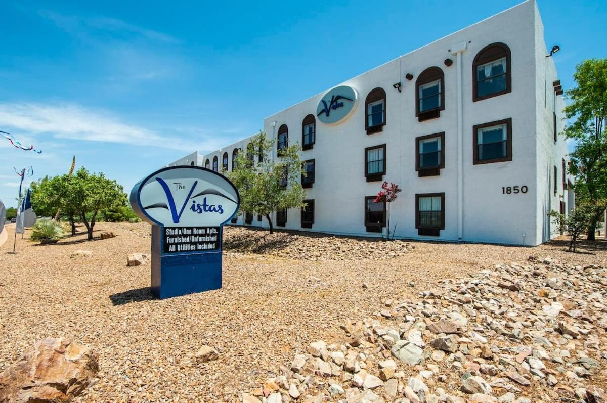Sierra Vista studio apartment with full kitchen&King Bed Exterior foto